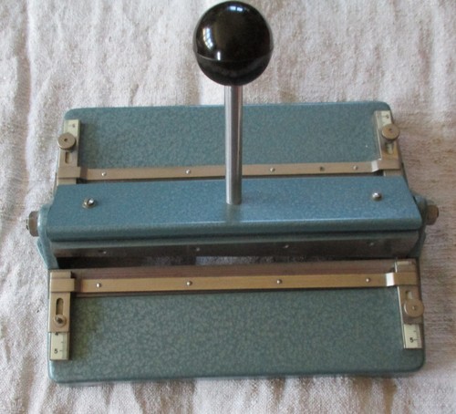 Buchbinder-Werkzeuge
